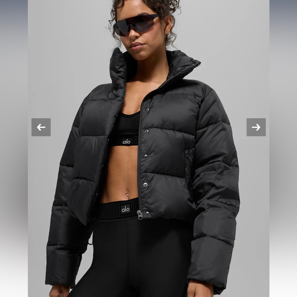 ALO Yoga Women's Black Puffer Jacket